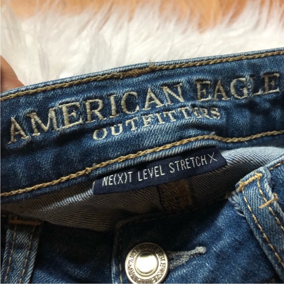 AMERICAN EAGLE || Super Hi-Rise Jegging - Picture 4 of 13